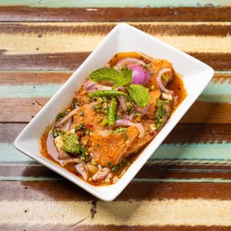 ลาบปลาแซลมอน