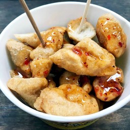 ลูกชิ้นระเบิด  ไอติมทอด🍅🌶️🍡ตามสั่ง