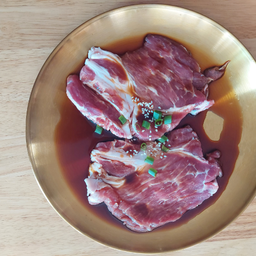 สันคอหมักซีอิ๊วเกาหลี 260g.