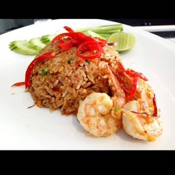 ข้าวผัดต้มยำกุ้ง