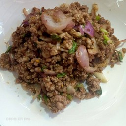 ก้อยหมูมะนาวสุก