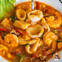 ทะเลผัดไข่เค็ม(กับข้าว)