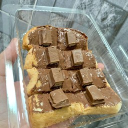 ปังปิ้งนูเทลล่า&คิทแคท