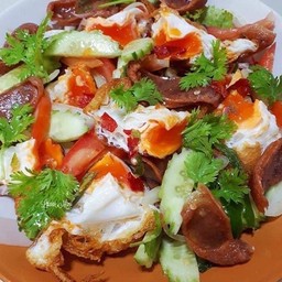 ยำไข่ดาวกุนเชียง