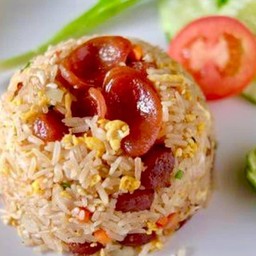 ข้าวผัดกุนเชียง