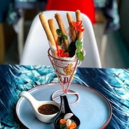 Minced Chicken Seasoning Spring Rolls