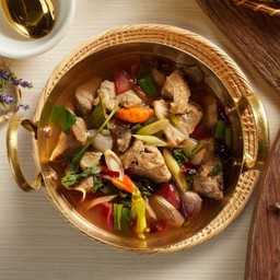 C04ต้มแซ่บกระดูกอ่อน Spicy Pork Cartilage Soup