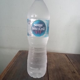 น้ำดื่มเนสเล่ 1.5 L