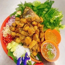 เมี่ยงปลาทอด