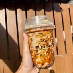 นมสด บราวชูก้า