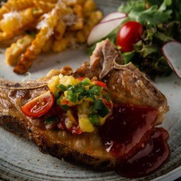 พอร์คชอปฮาวายเอี้ยนซอสบาร์บีคิว