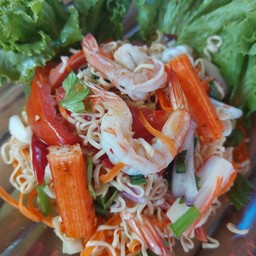 ร้านยำไก่แซ่บ ไม่สั่งไม่ยำ