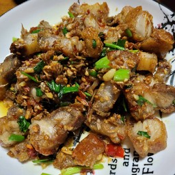 ร้านเจ๊พา อาหารตามสั่ง  ส้มตำ ตลาดประชานิเวศน์1