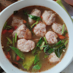 ต้มแซ่บหมูเด้ง