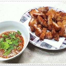 หมูสามชั้นทอด