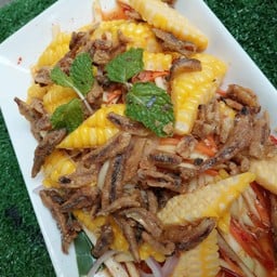 ยำปลากรอบ