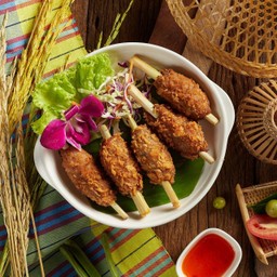 D05หมูตะไคร้ Deep fried Lemongrass Pork
