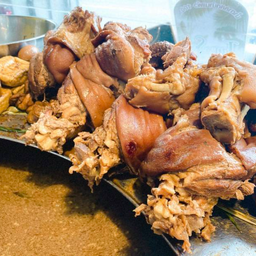 ขาหมูขาหน้า