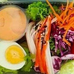Organic Vegetable Salad with Boiled Egg and Boiled Chicken