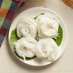 ขนมจีน  sticky rice noodle