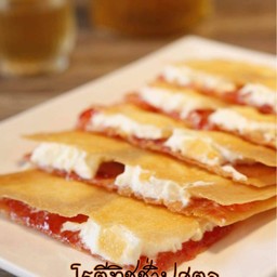 โรตีทิชชู่-แยมสตอเบอรี่