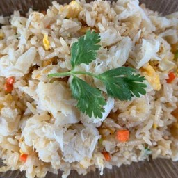 ข้าวผัดปู (กลาง)