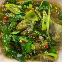 ผัดฉ่าปลากะพง