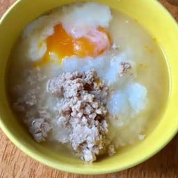 โจ๊กเด็กใส่ไข่