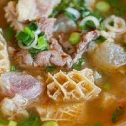 ต้มเแซ่บเครื่องในเนื้อ