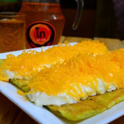 โรตีกล้วย-ไข่-วิปครีม-ฝอยทอง