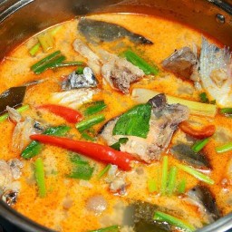 ต้มยำหัวปลากระพง กับแกล้ม