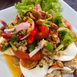 ยำไข่เค็ม