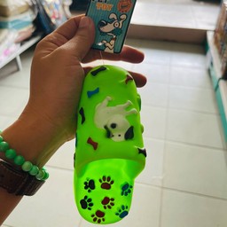 ของเล่นสัตว์เลี้ยง-รองเท้าเขียว