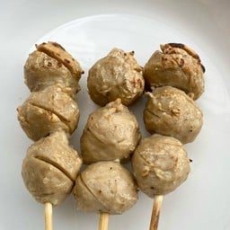 กาแฟหม้อต้ม โมกาพอท & ลูกชิ้นปิ้ง หมึกย่าง