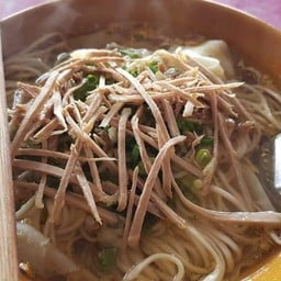 บะหมี่น้ำ