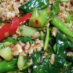 Kale And Minced Pork With Rice