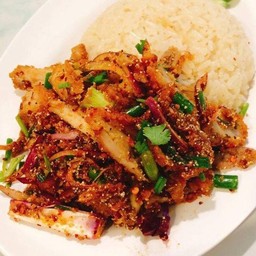 ยำไก่แซ่บ