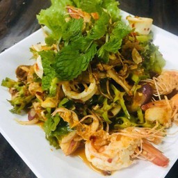 ยำถั่วพลู