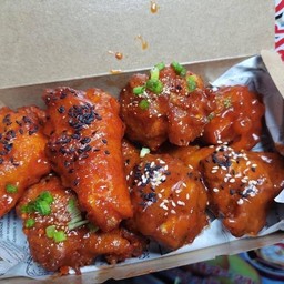 ไก่ทอดซอสเกาหลี By คุณเบนซ์ สาขา 304 ปราจีนบุรี