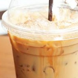 มาย คาเฟ่ & ครัวปิ่นโต ลาดพร้าว 31