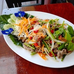 บ้านลานแคร์