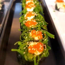 ยำสาหร่ายไข่กุ้ง