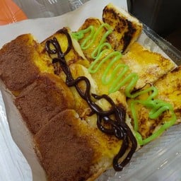 ร้านหวานหวานจ้ำบ๊ะ น้ำแข็งไส/เต้าทึง/ปังปิงไม๊