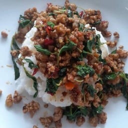 ร้านข้าวไข่เจียว น้องบูมบูม