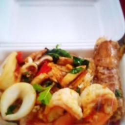 กะเพราทะเล+กั้ง