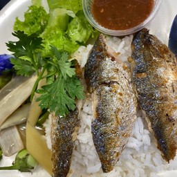ข้าว น้ำพริก ปลาทู