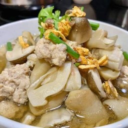 ต้มจืดหมูสัพใส่เห็ดฟาง