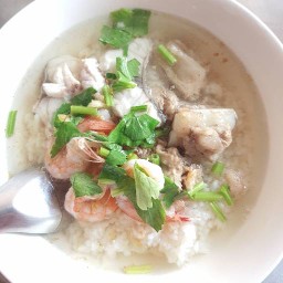 ข้าวต้ม&กระเพราพริกแห้ง&ก๋วยเตี๋ยวหน้าประปา(สวนเสือ)