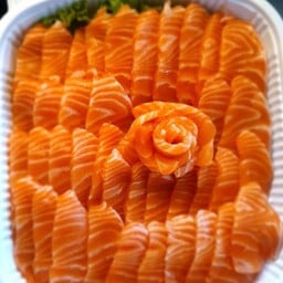 แซลม่อนนนน 500 กรัม ครึ่งกิโลกรัม