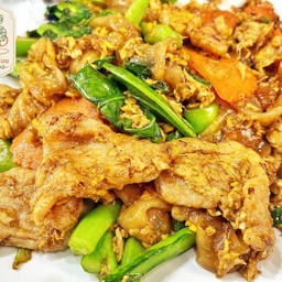 ผัดซีอิ๊วหมู